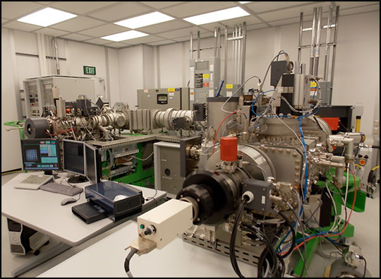 LANL’s LG-­‐SIMS is one of the few devices of its kind in the DOE complex that can be used to examine radiological samples.